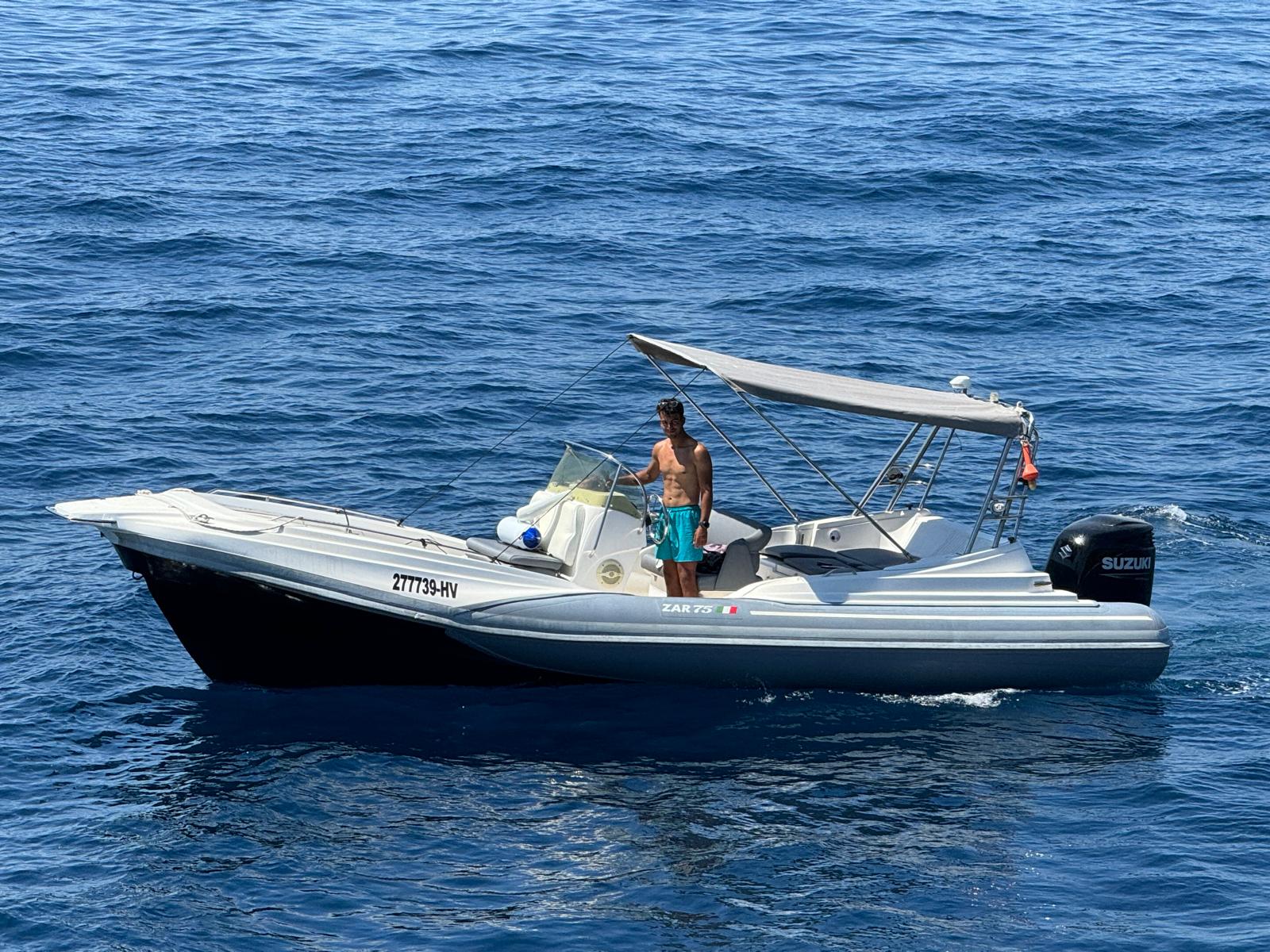 Zar 1 Sivi 300hp